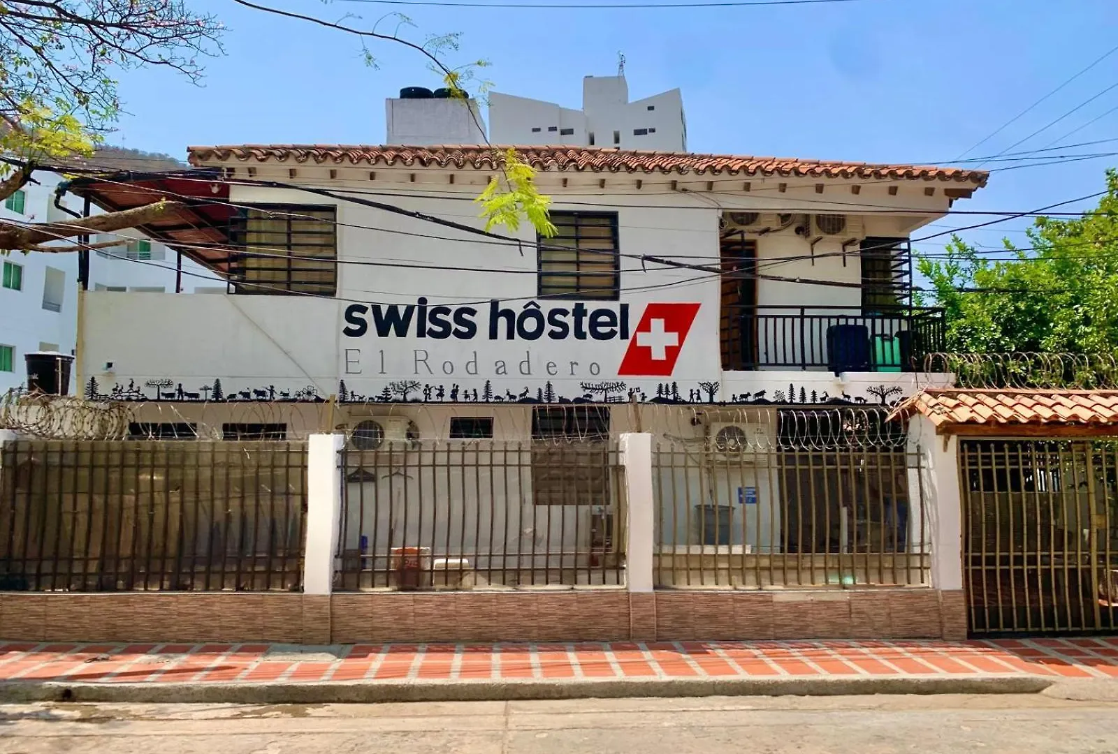 102 Swiss Hostel Lugano Gaira 0*,  Colombia